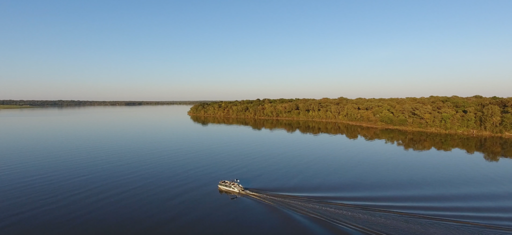 Tour Cedar Creek Lake with Beacon Hill